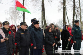 На Замковой горе состоялся митинг, посвященный 79-й годовщине освобождения Чечерского района от немецко-фашистских захватчиков
