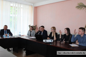 В Чечерске прошел открытый диалог молодежи с органами власти, избраны руководство и президиум Молодежного Совета