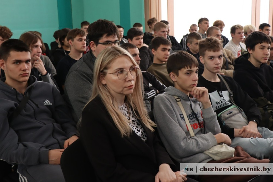 Теме 80-летия Великой Победы посвятили единый день информирования на Чечерщине