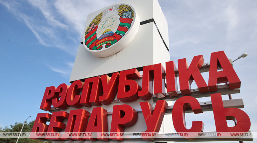 Лукашэнка падтрымаў прапанову аб прадаўжэнні на 2023 год бязвізу для жыхароў Літвы, Латвіі і Польшчы